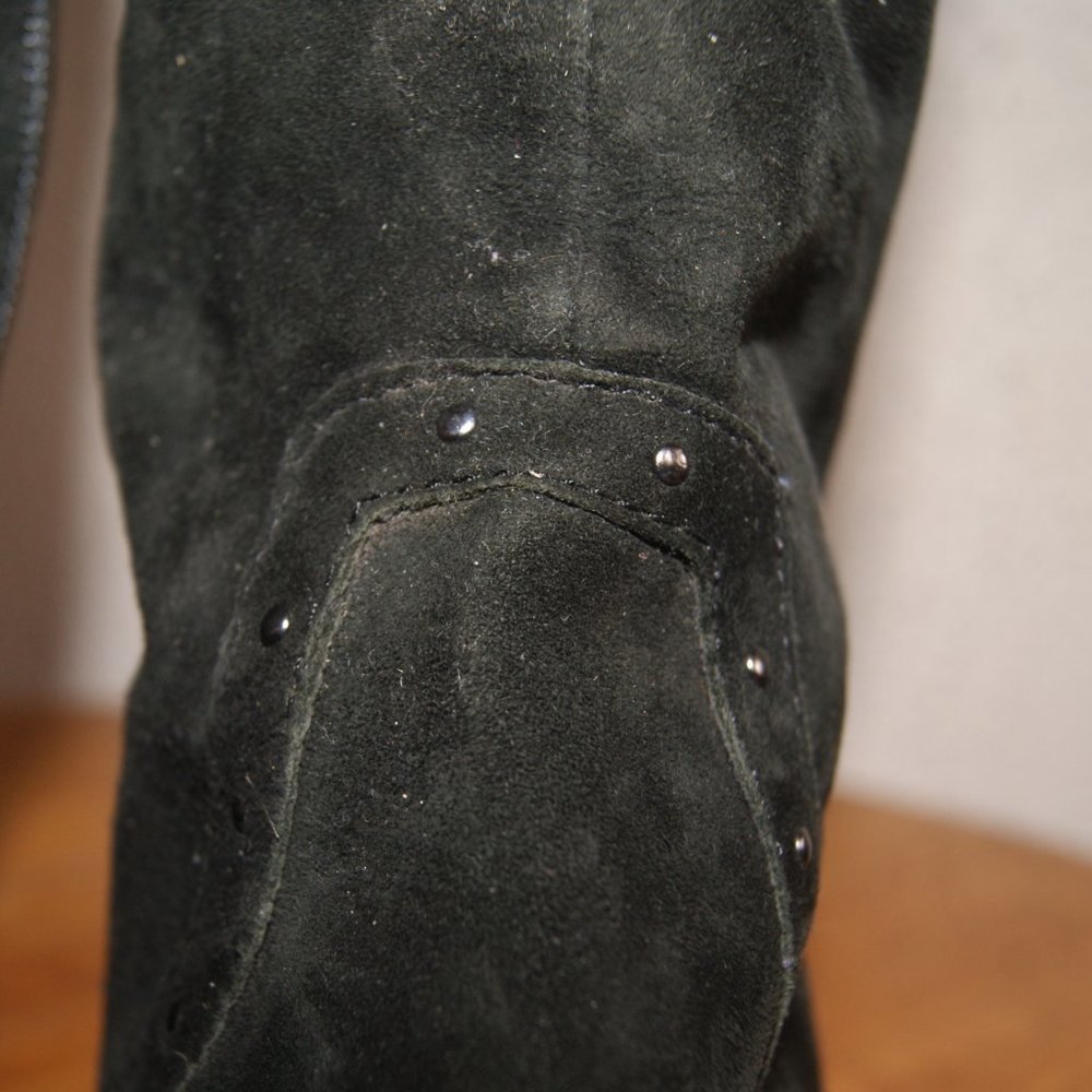 Suede Boots - Picture 8 of 9